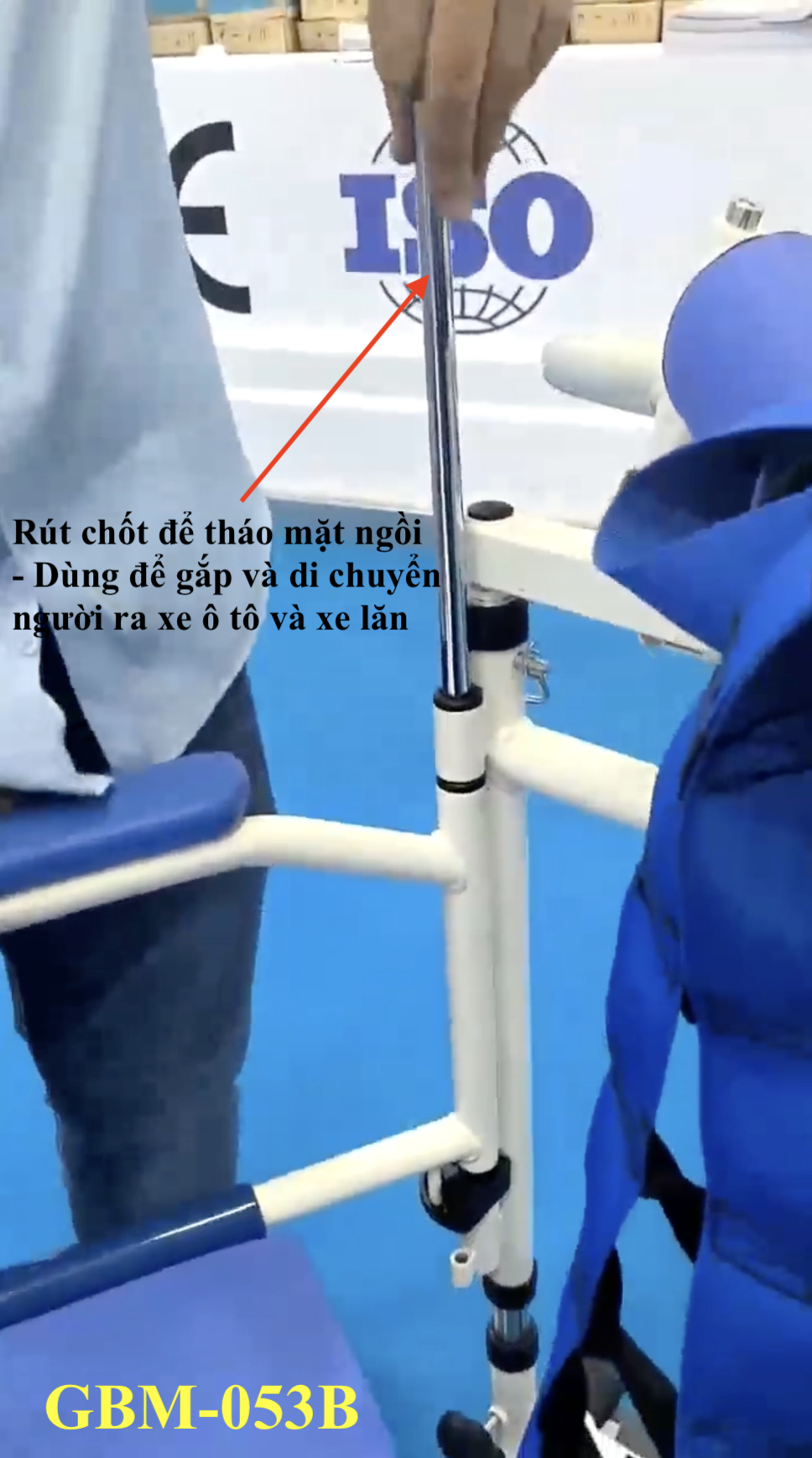 ghế-bô-vệ-sinh-nâng-di-chuyển-cẩu-155