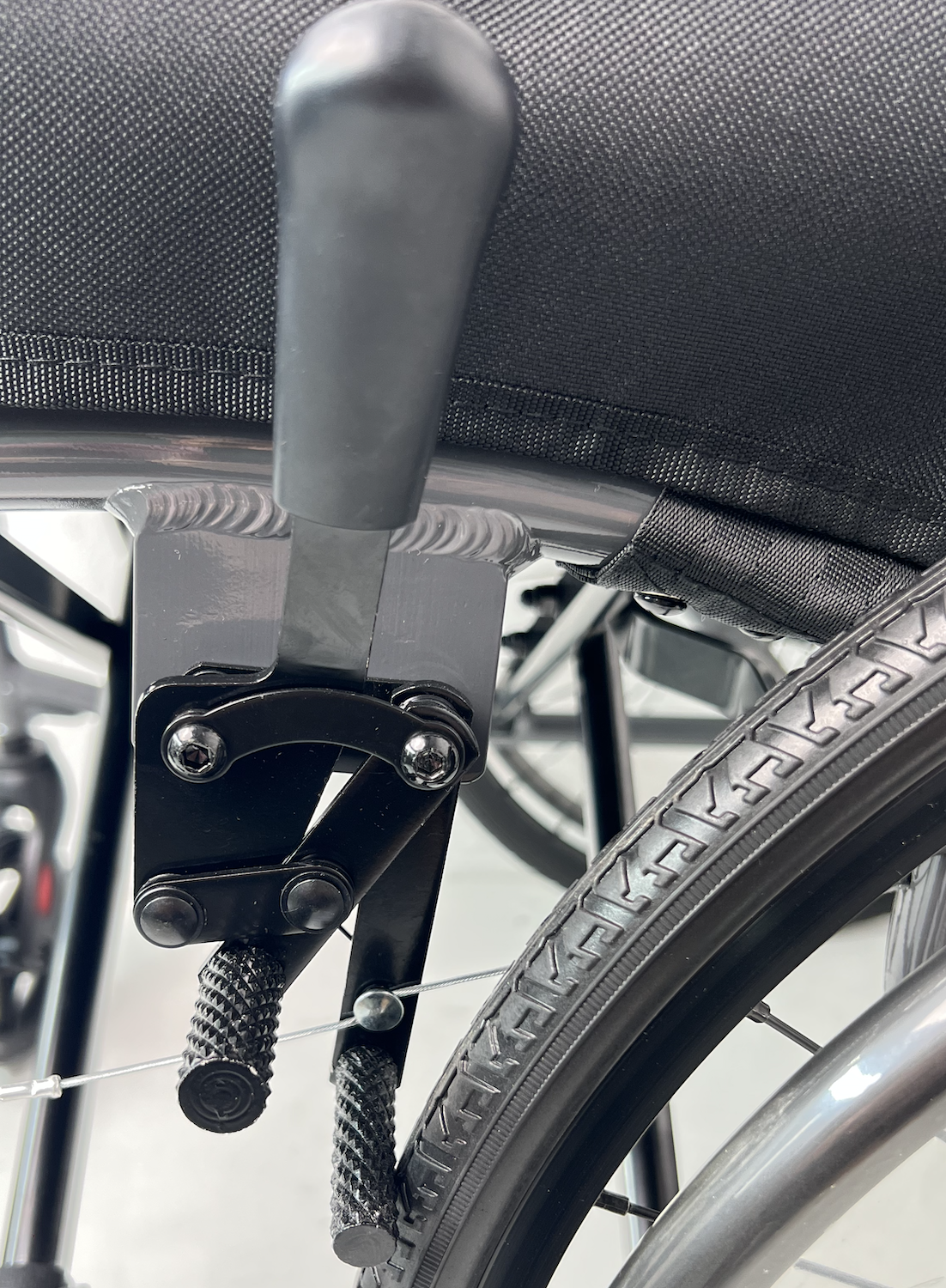 xe-lăn-nhôm-ergo-lite-gbm-401b-17