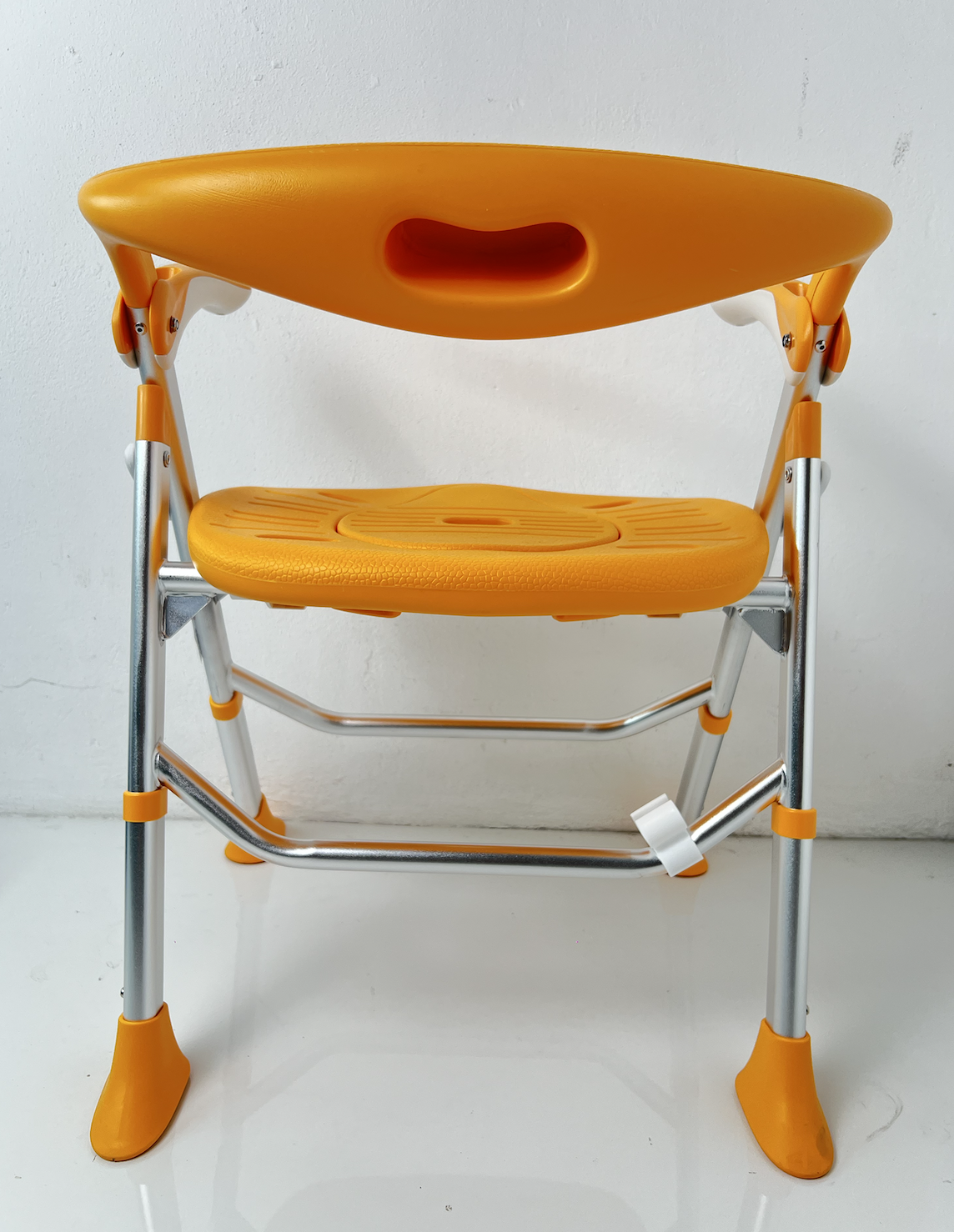 ghế-tắm-bô-vệ-sinh-gbm-026b-6